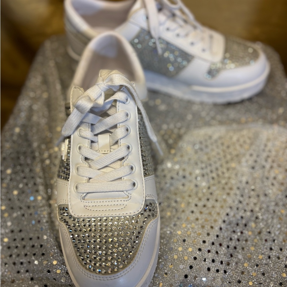 Guess White and Silver Studded Sneakers‎